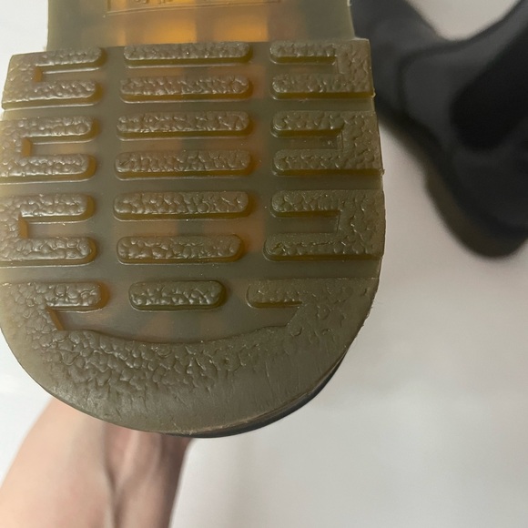 SOLD!!!! Dr. Martens 2976 SMOOTH LEATHER CHELSEA BOOTS Size US 8 M EU 41 - Picture 10 of 11